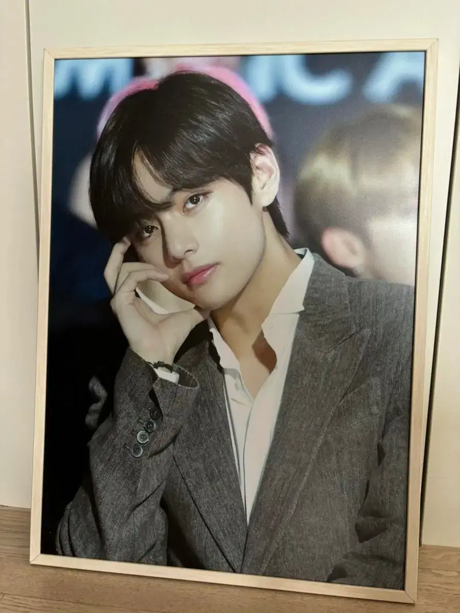 뷔 액자 김태형 bts v | 브랜드 중고거래 플랫폼, 번개장터